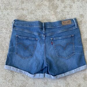 Levi’s Cuffed Leg Jean Shorts
